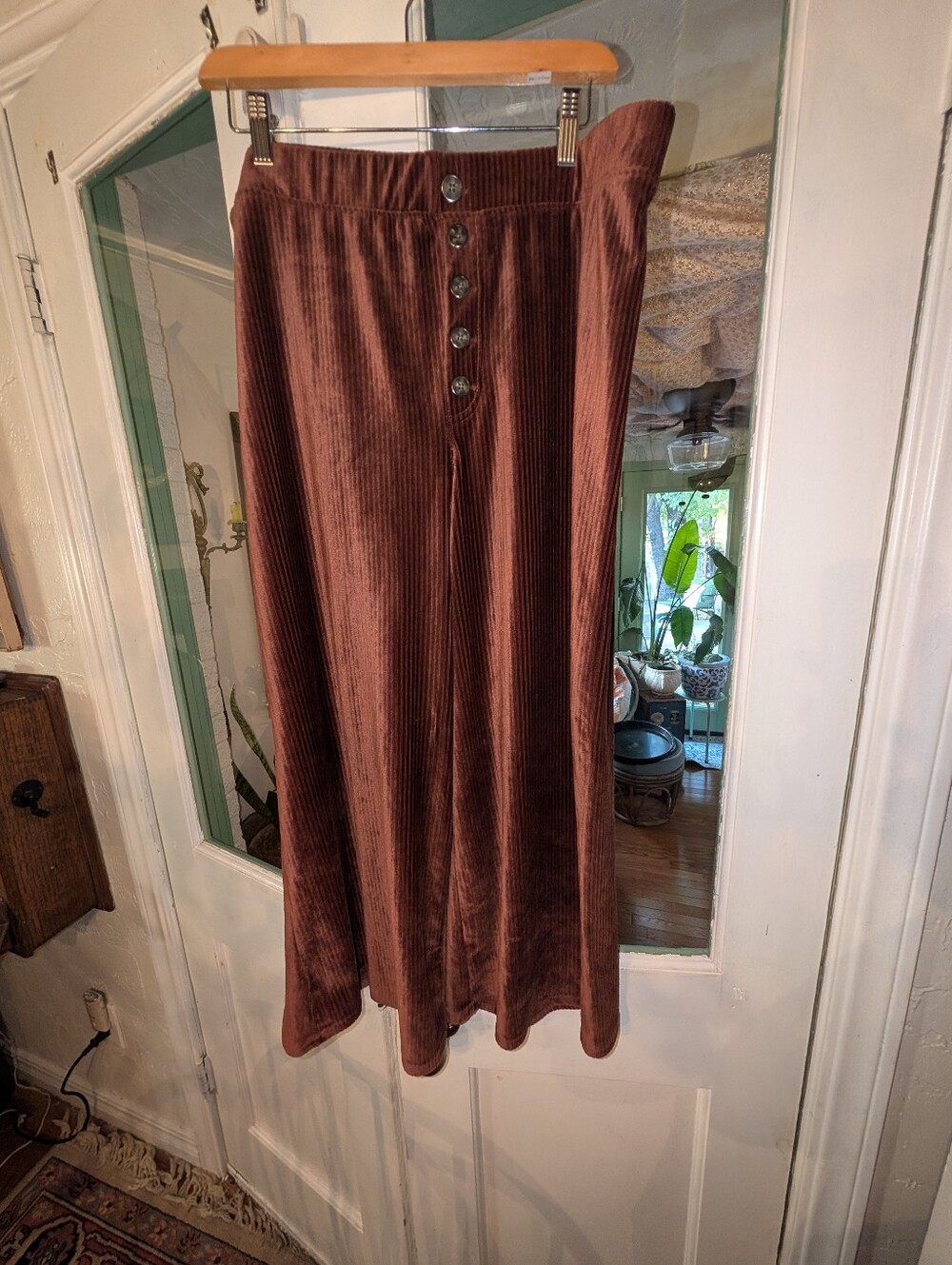 Signature Studio Rust Brown Corduroy Gaucho Capri Pants – XL
